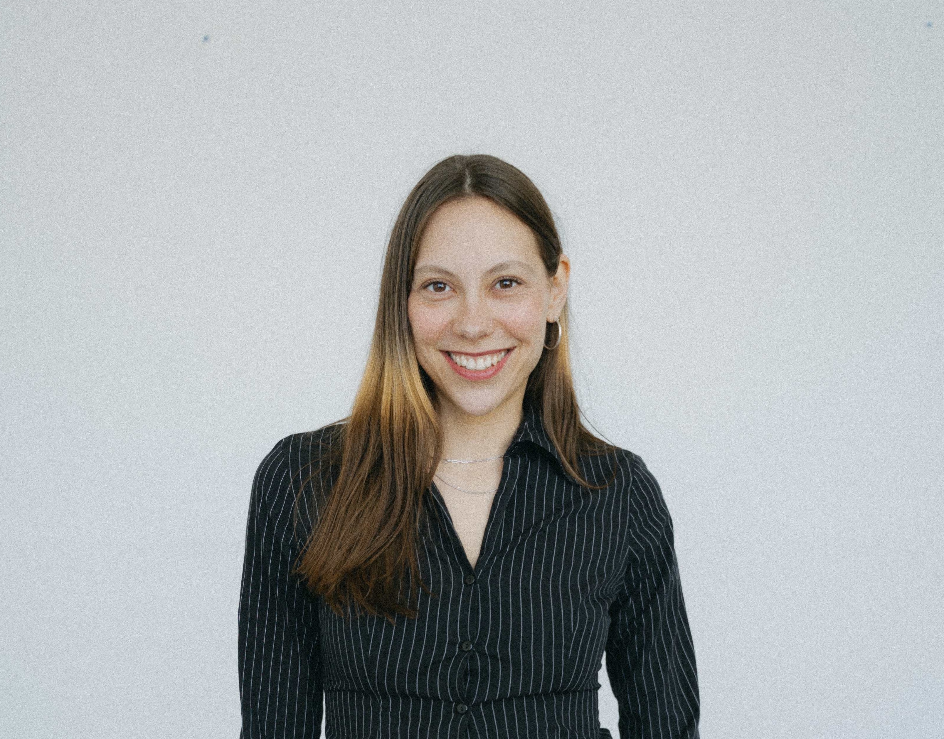Anna Míra Finta